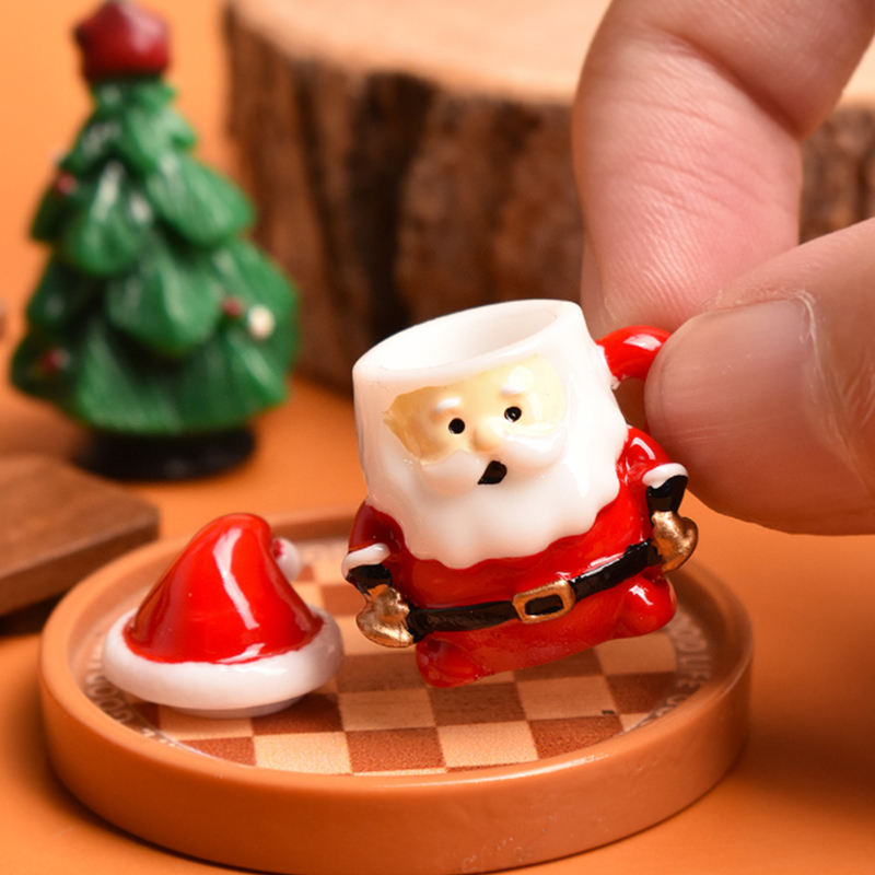 Resin Craft Material - Ornamen Cangkir Teh Mini Santa -